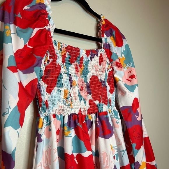 Floral Print Smocked Maxi Dress Size S - Picture 9 of 11